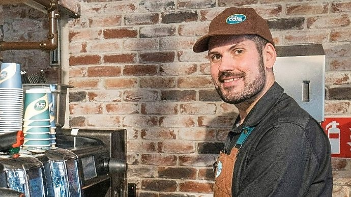 Michael verkoopmedewerker bakkerij